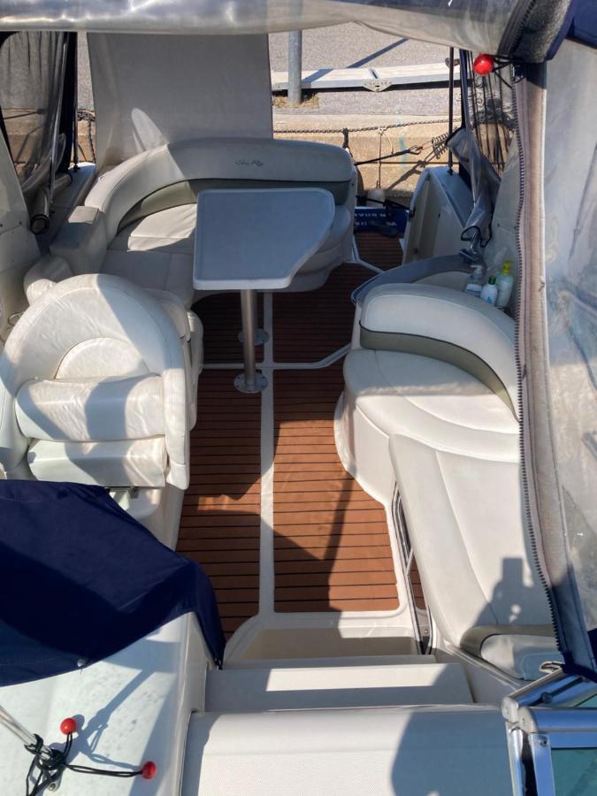 Hotel Hebergement Insolite Sur Un Bateau À Quai à La Londe-les-Maures Extérieur photo